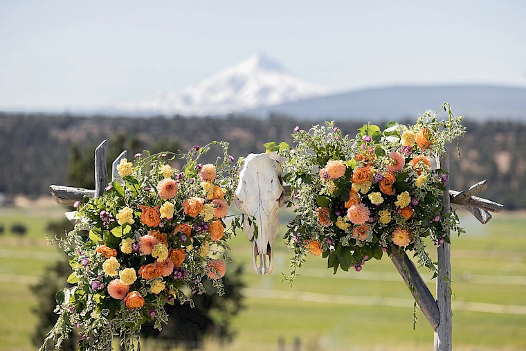 Newlyweds in Bend’s high desert